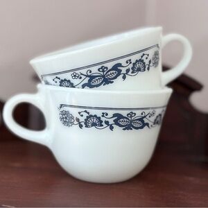 Corningware Mugs “Old Town Blue” Set of 2 Vintage USA